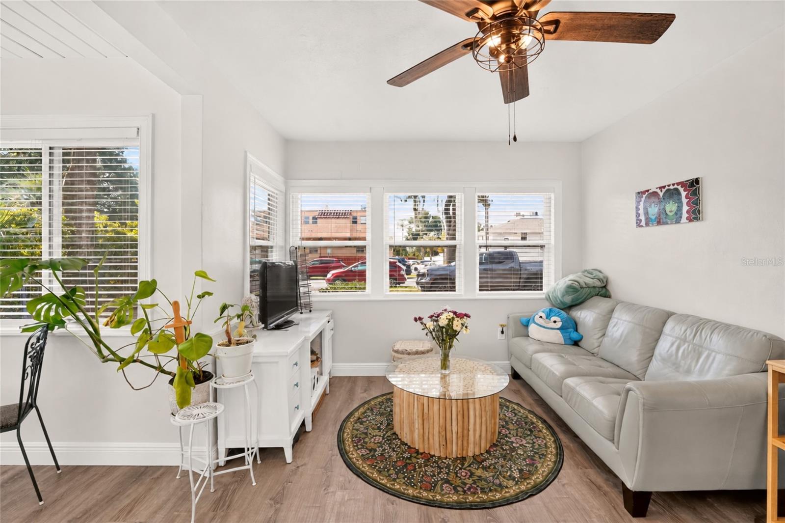 GC543215 Property Photo 24