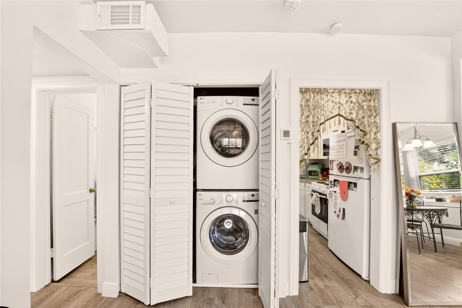 GC543215 Property Photo 25