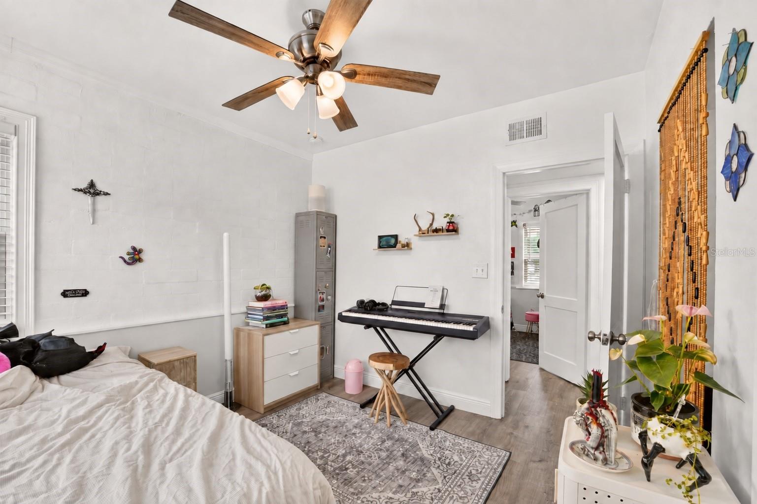 GC543215 Property Photo 29
