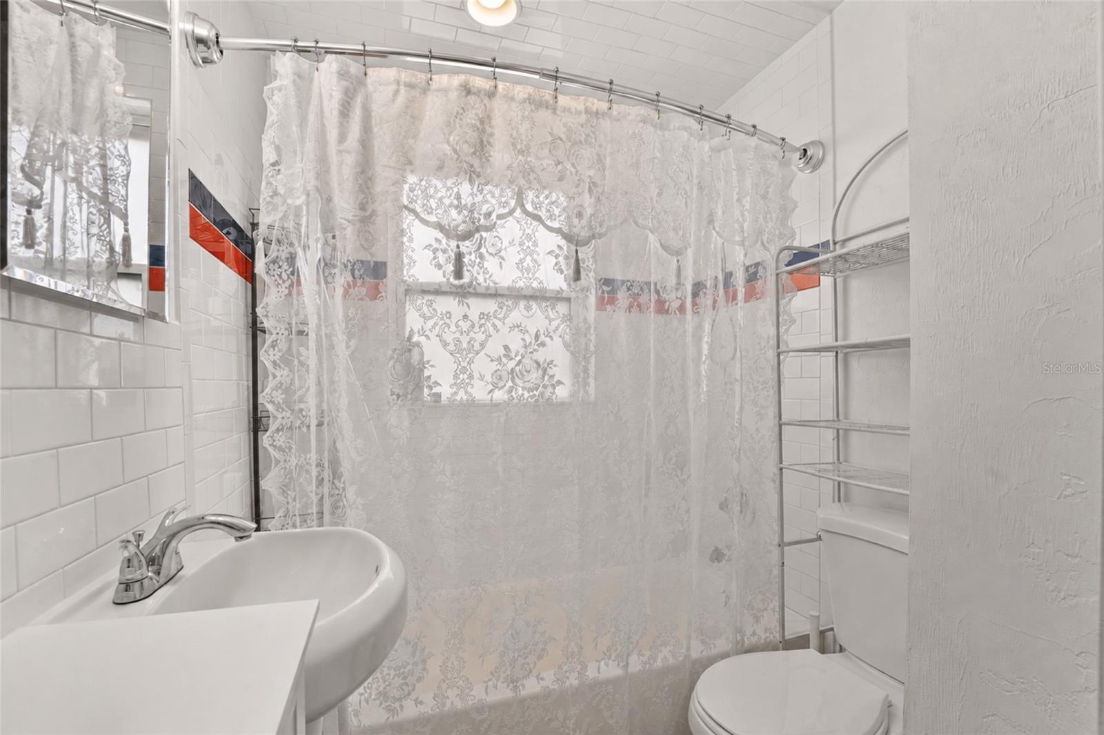 GC543215 Property Photo 35