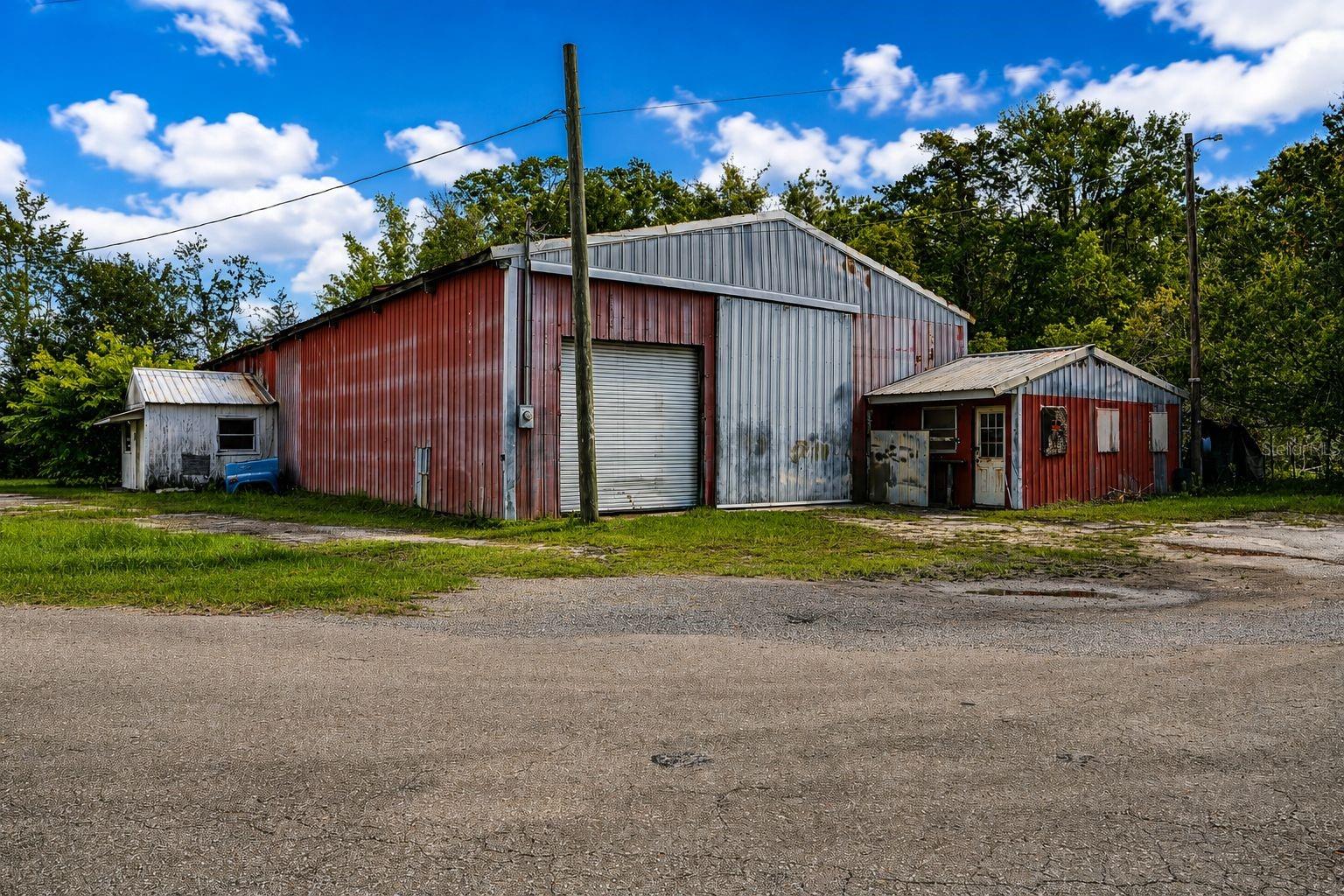 103 Container Rd Property Photo 17