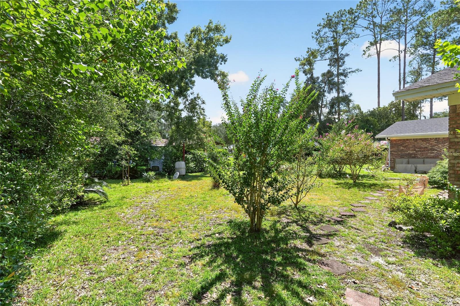 3949 Nw 38th Pl Property Photo 43
