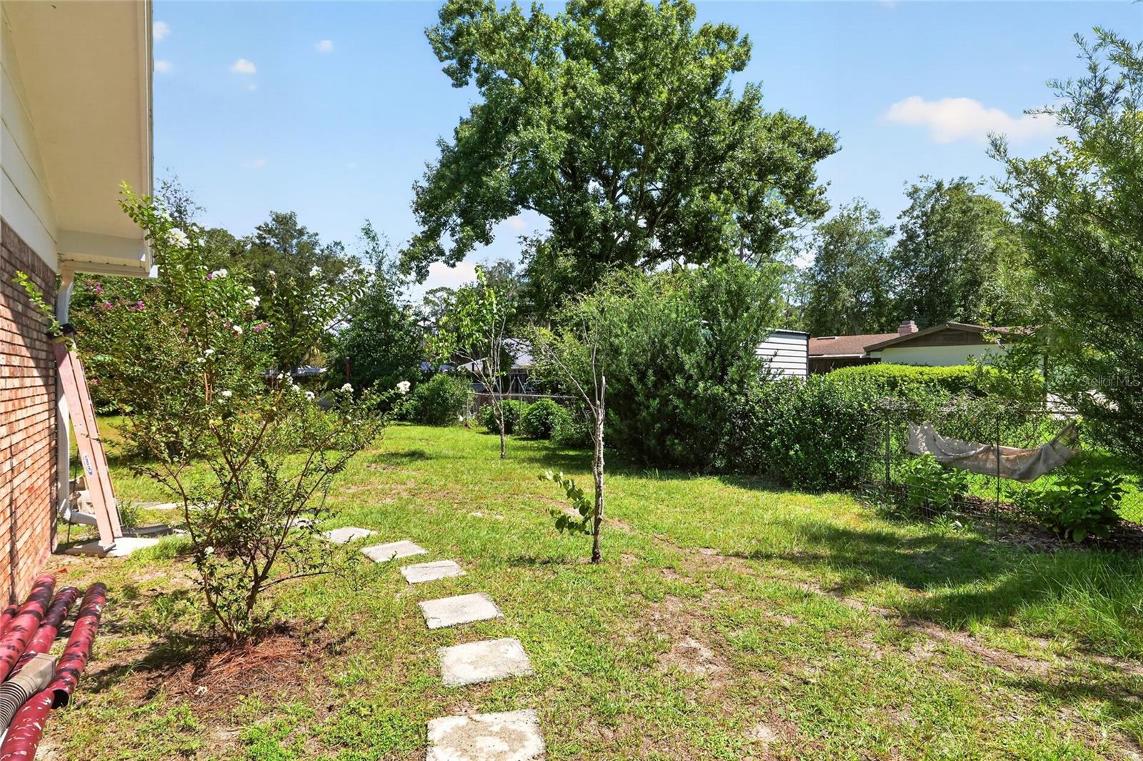 3949 Nw 38th Pl Property Photo 44