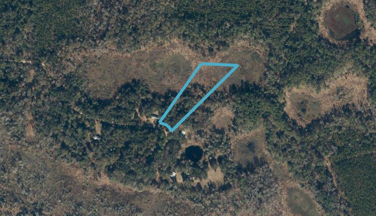 190 She She Rd Property Photo 13