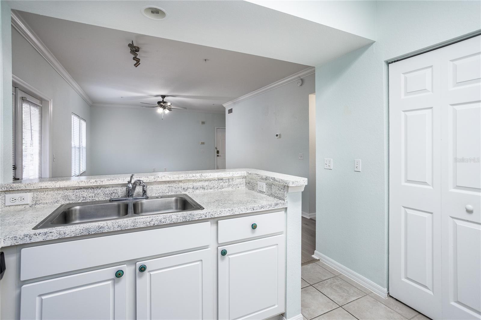 5040 Sw 91st Ter #k201 Property Photo 16