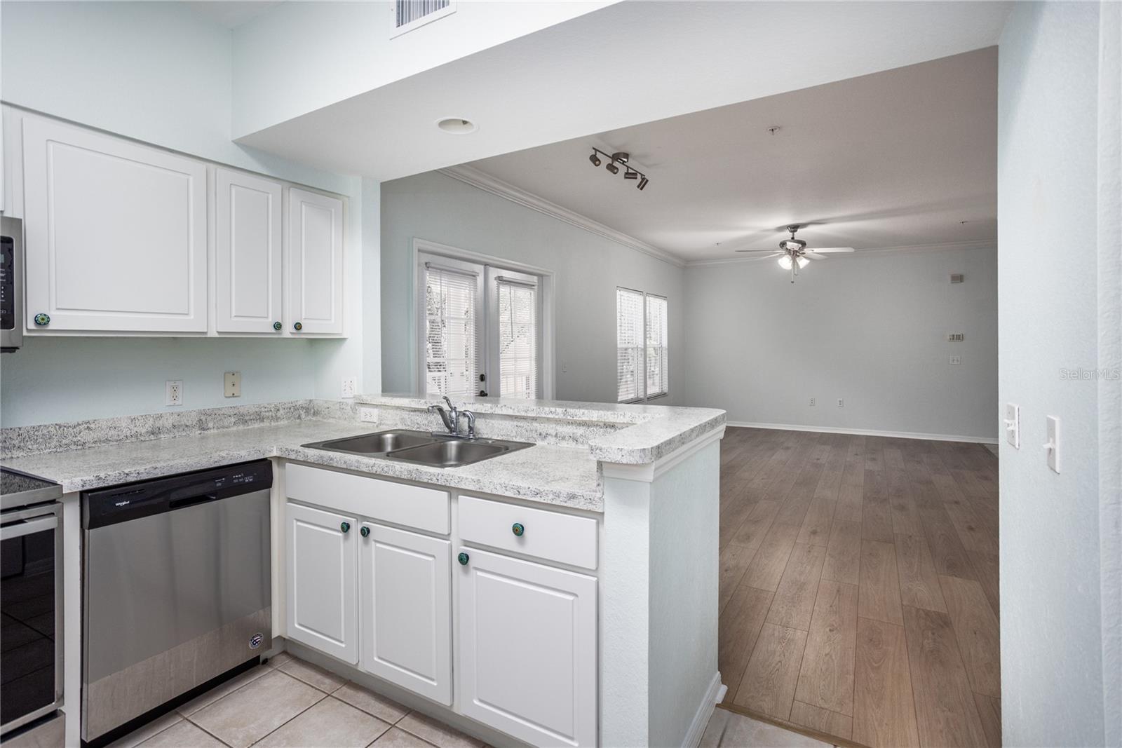 5040 Sw 91st Ter #k201 Property Photo 18