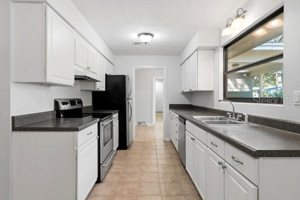 3515 Nw 7th Pl Property Photo 17