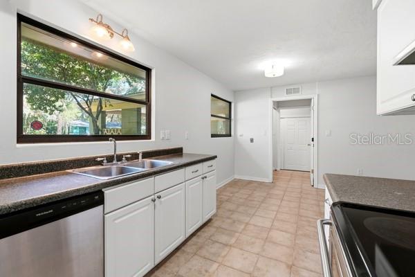 3515 Nw 7th Pl Property Photo 19