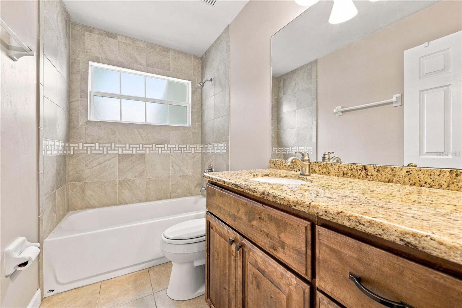 8516 Nw 35th Ln Property Photo 36
