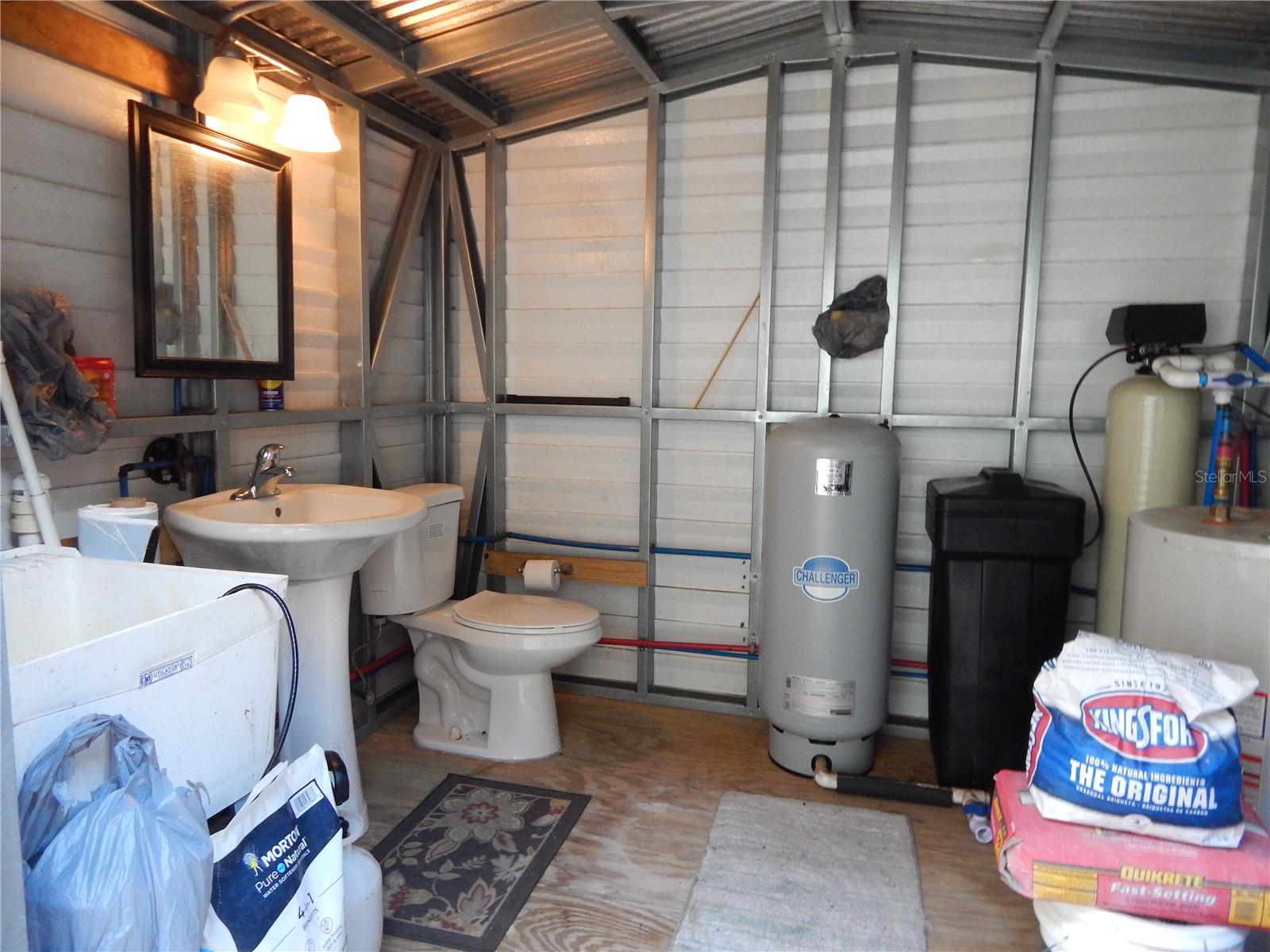 1252 Nw 78th Ave Property Photo 18
