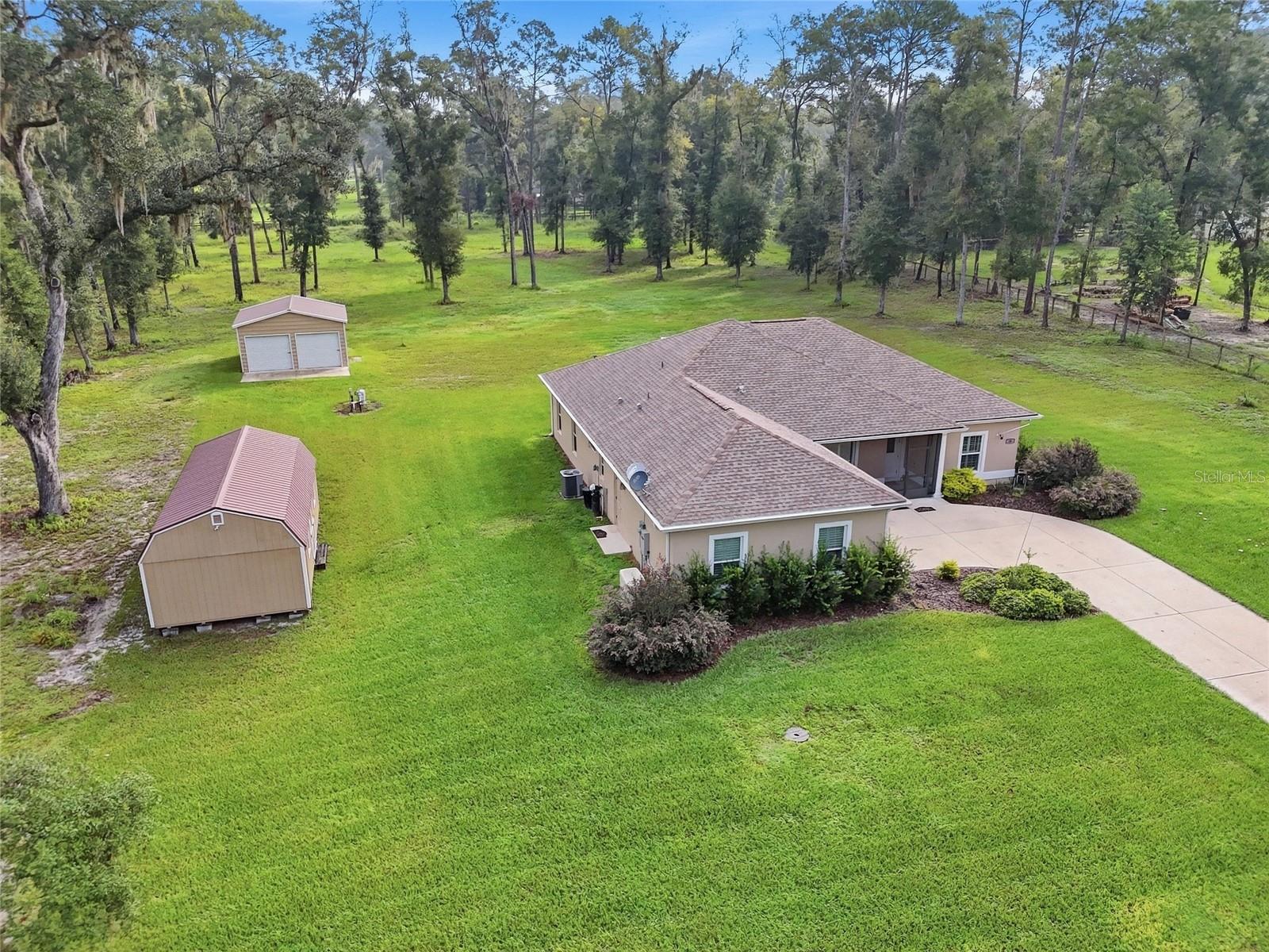 16 Lakeside Dr Property Photo 36