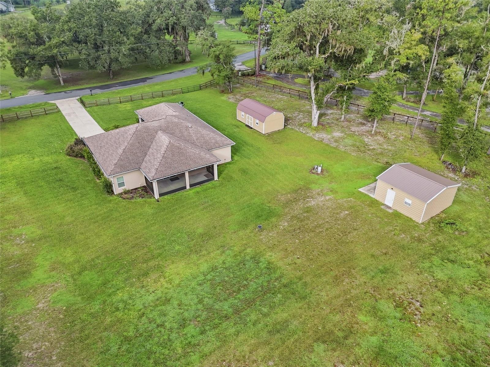 16 Lakeside Dr Property Photo 37