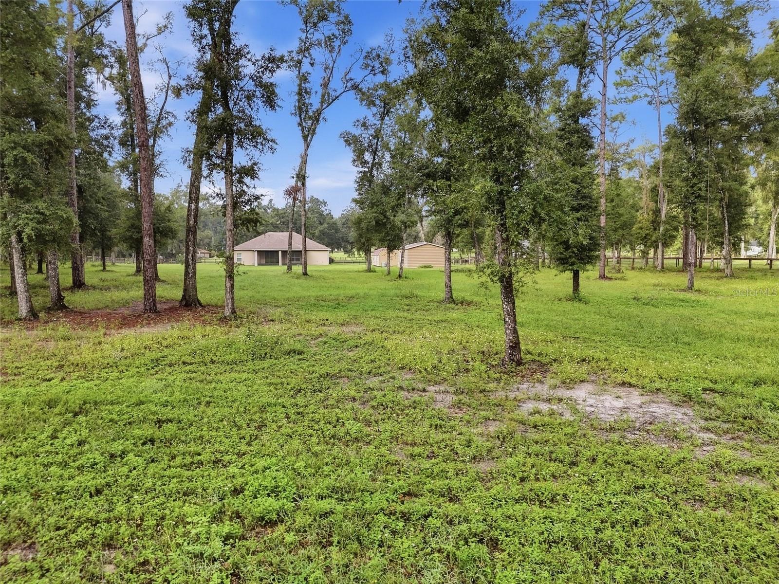 16 Lakeside Dr Property Photo 39