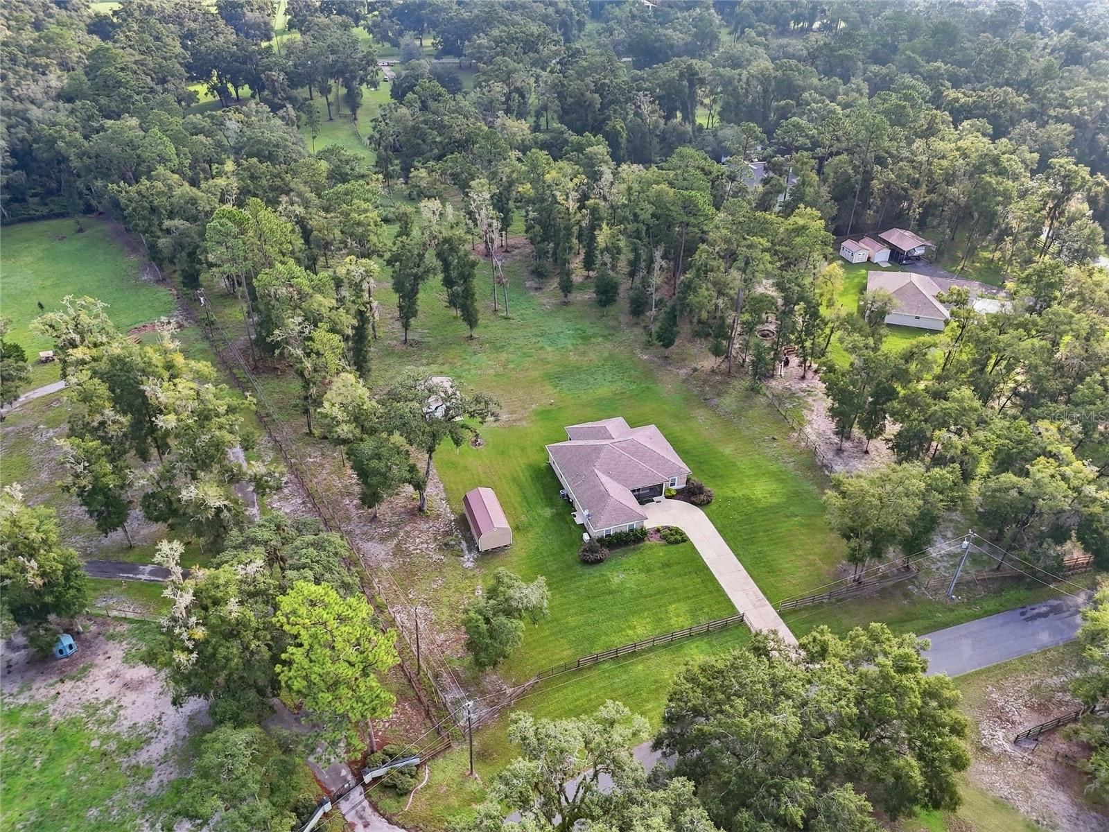16 Lakeside Dr Property Photo 47