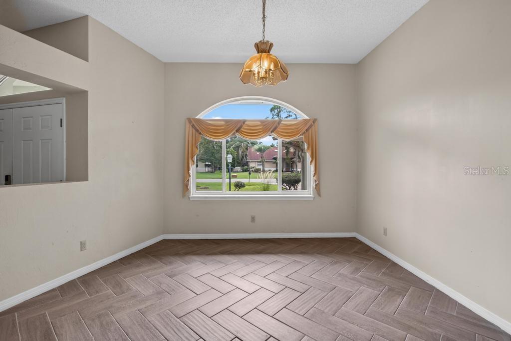 110 Wellington Dr Property Photo 15