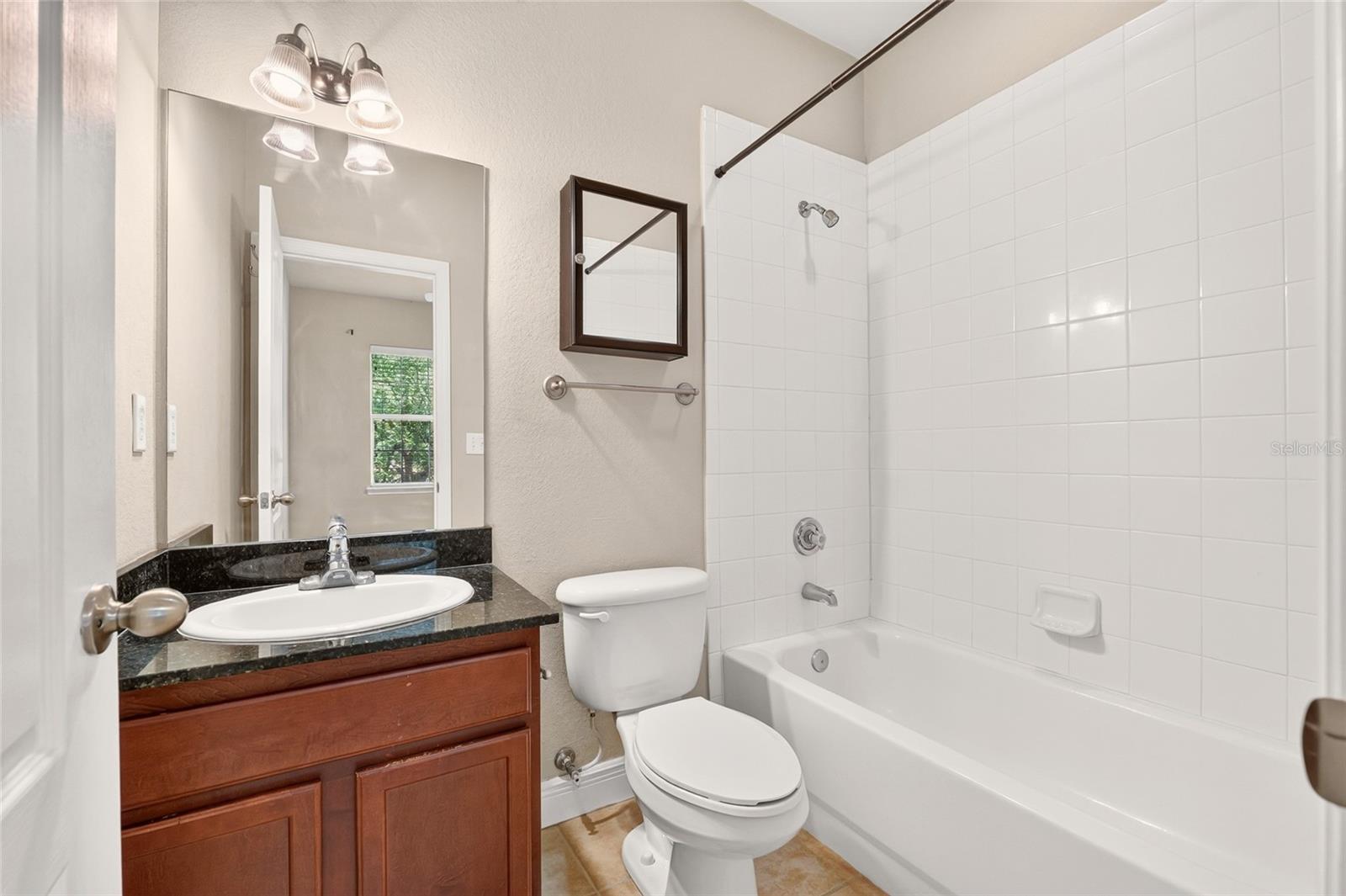 2942 Sw 35th Pl #33 Property Photo 30