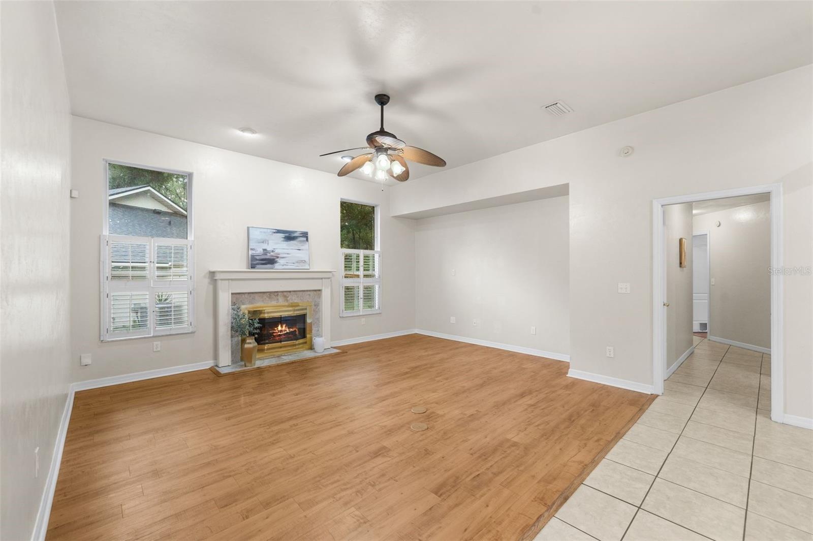 1120 Sw 80th Dr Property Photo 5
