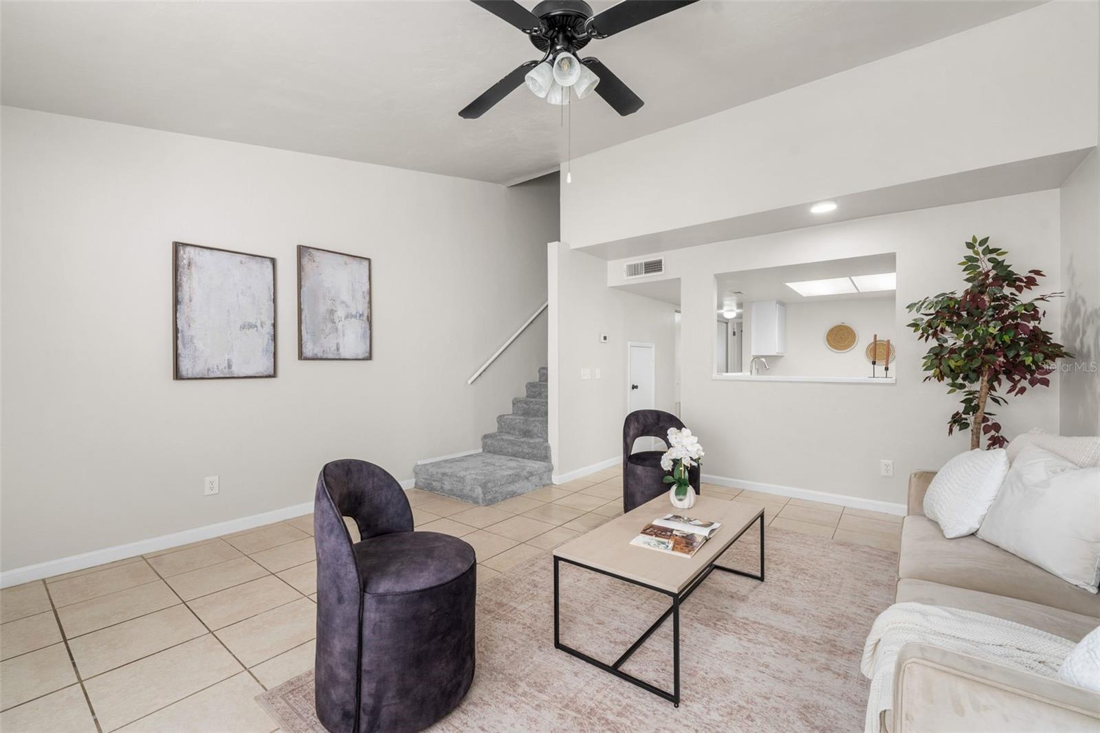 2508 Sw 35th Pl #j-58 Property Photo 3