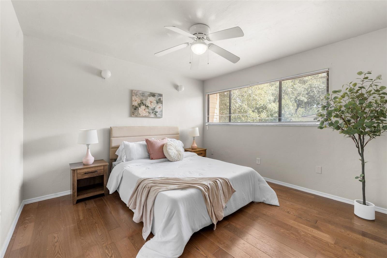 2508 Sw 35th Pl #j-58 Property Photo 15