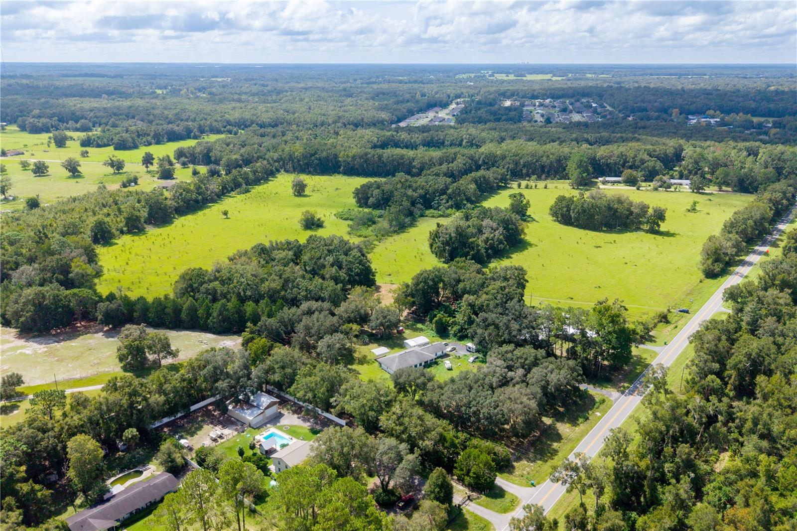 23137 Nw County Road 236 Property Photo 30