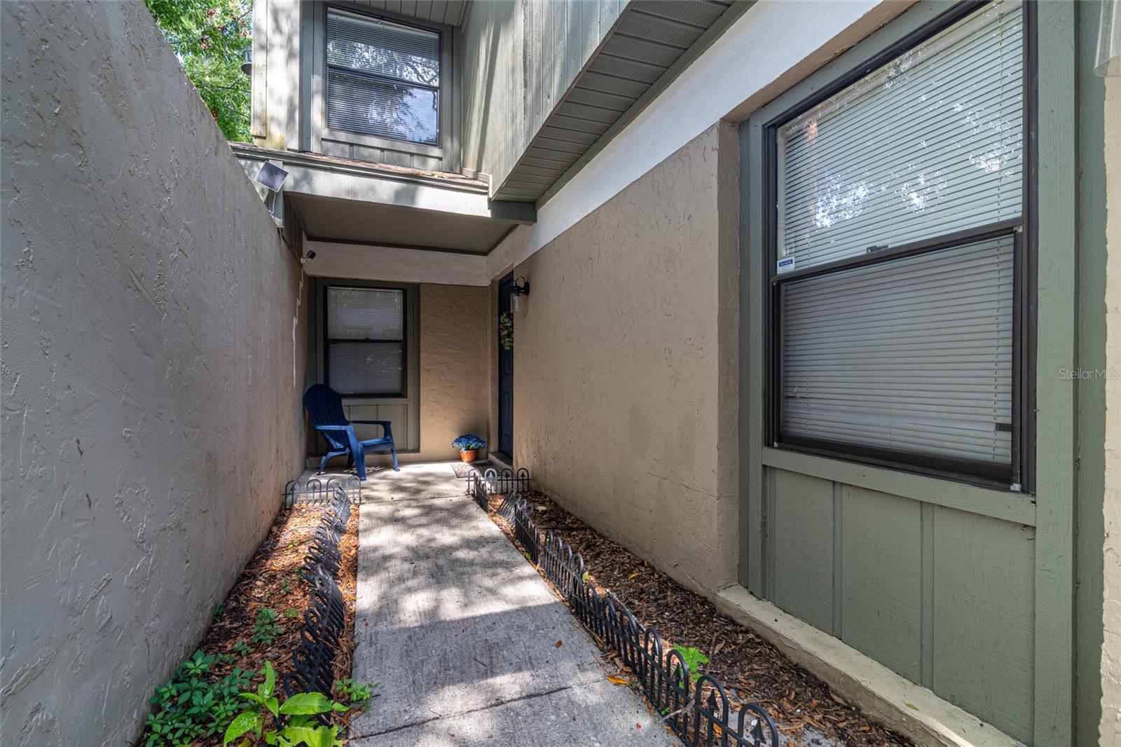 7200 Sw 8th Ave #e27 Property Photo 1