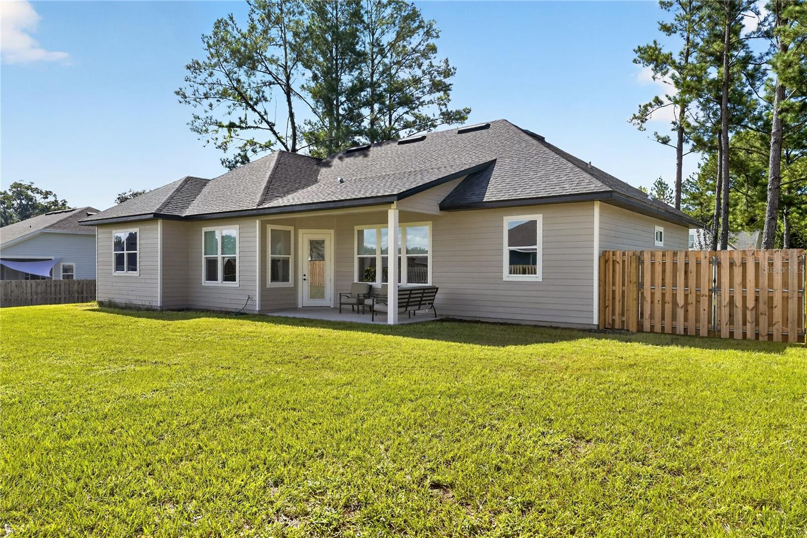 20488 Nw 160th Ln Property Photo 47