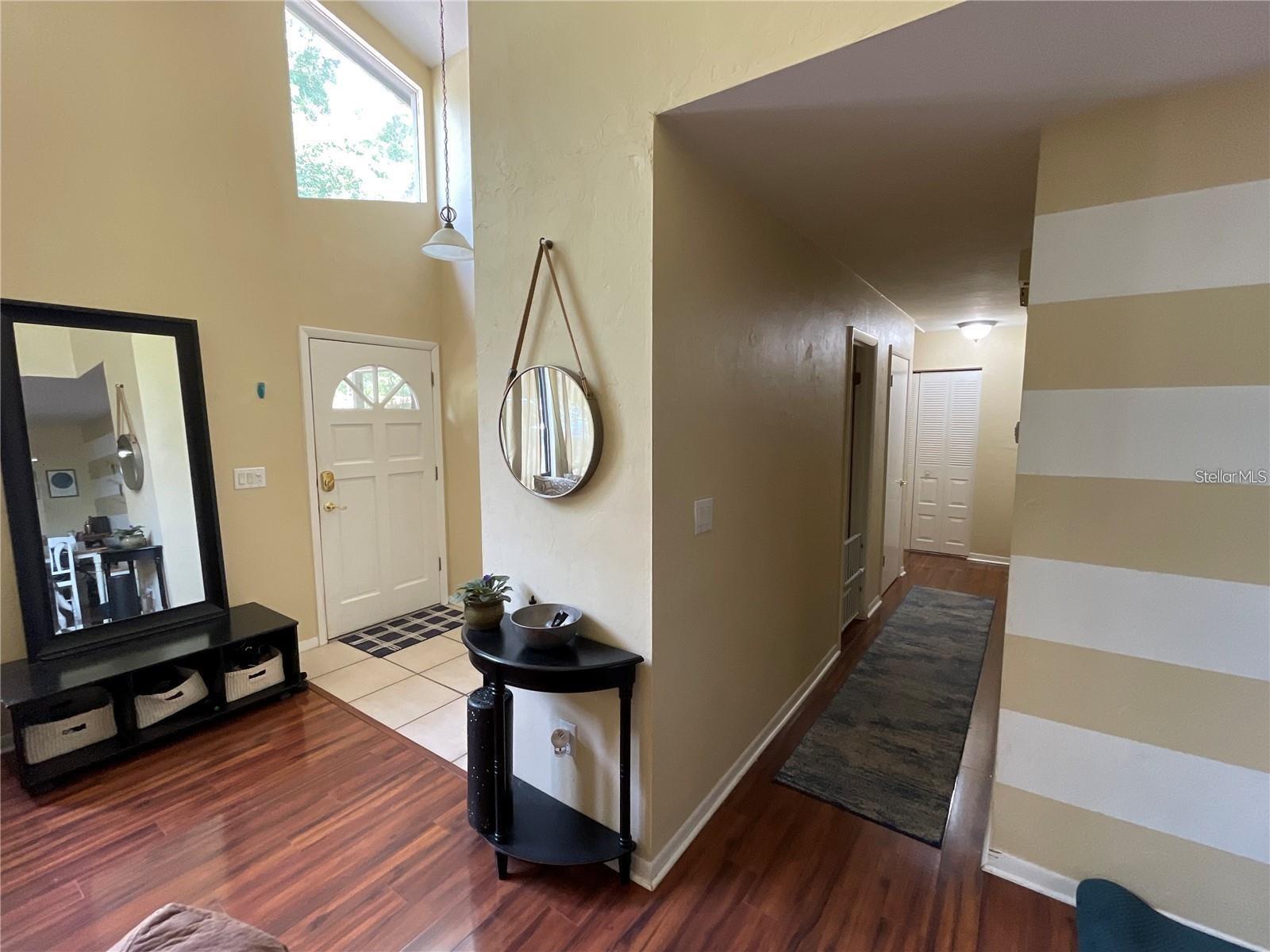 4312 Nw 29 Way Property Photo 3