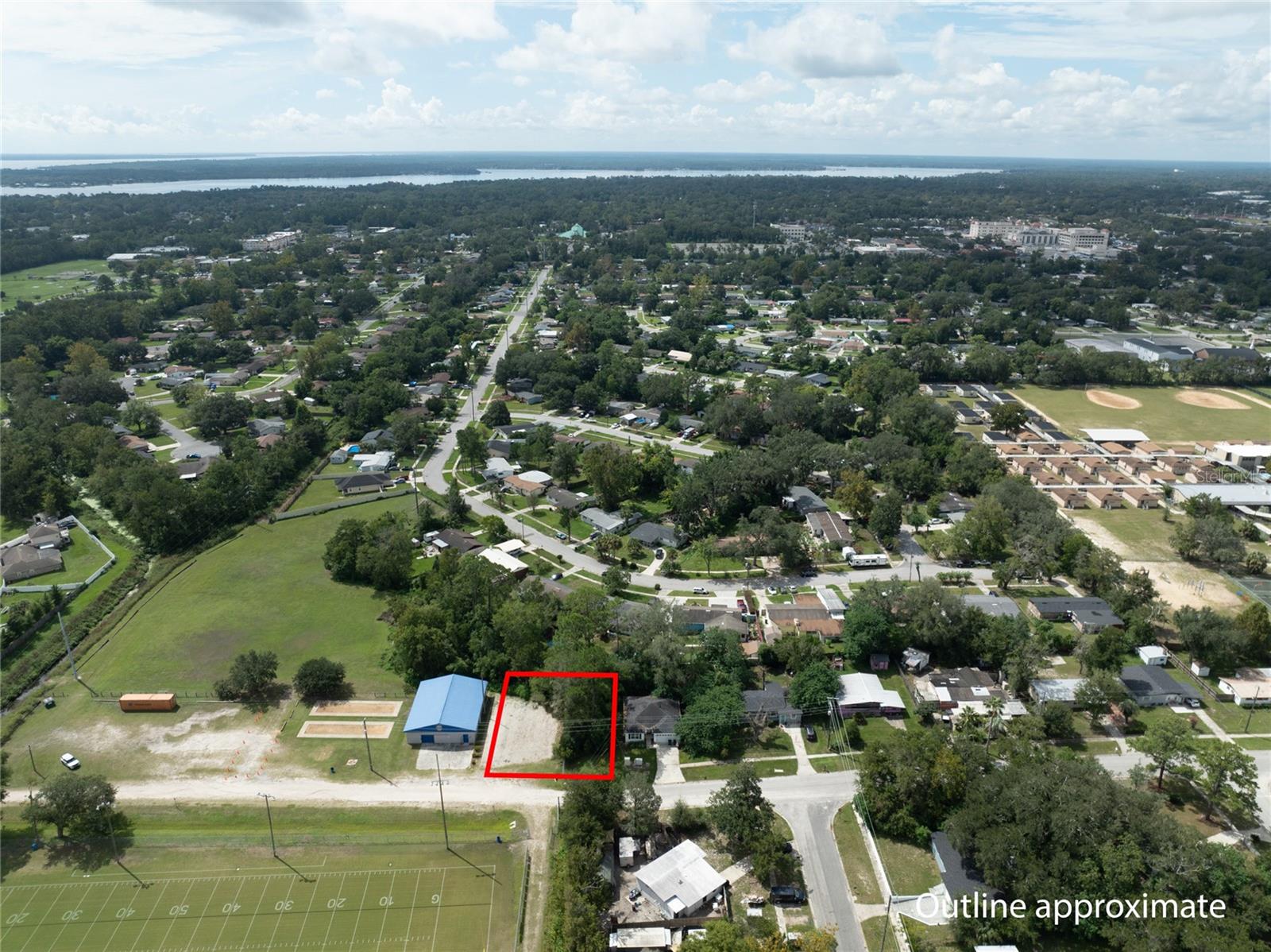 Woodside Dr Property Photo 2