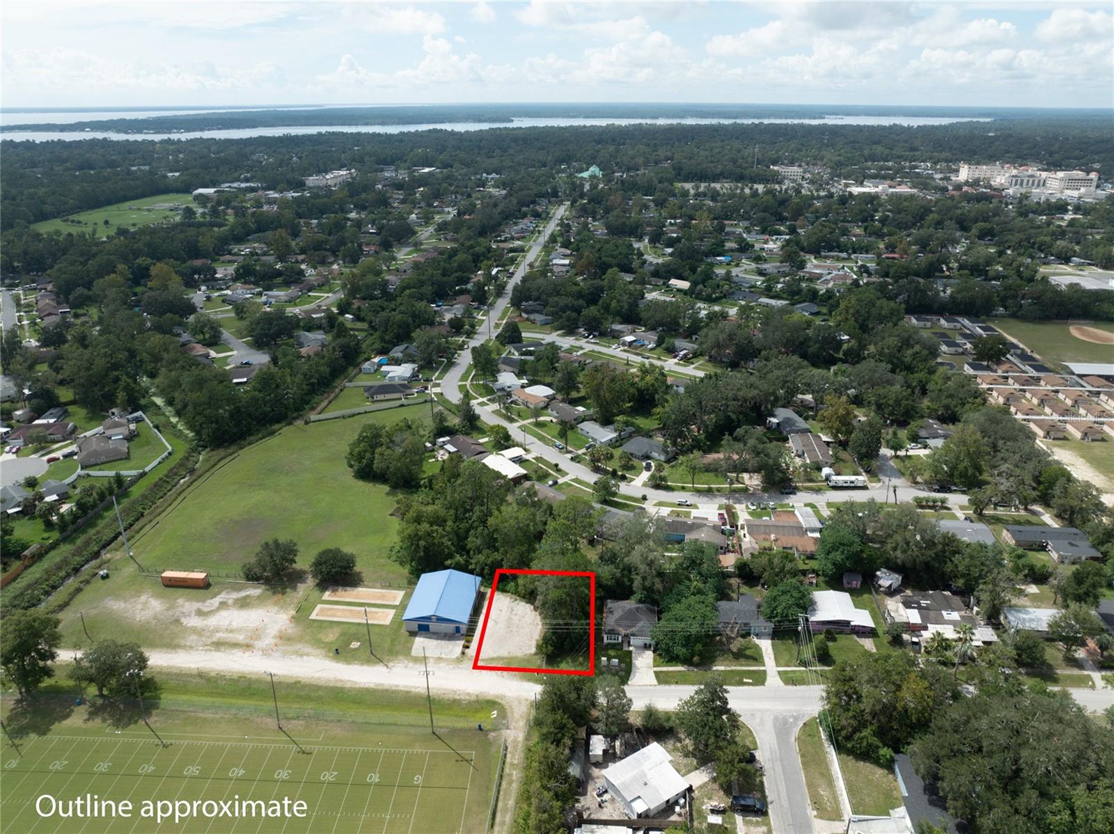 Woodside Dr Property Photo 7