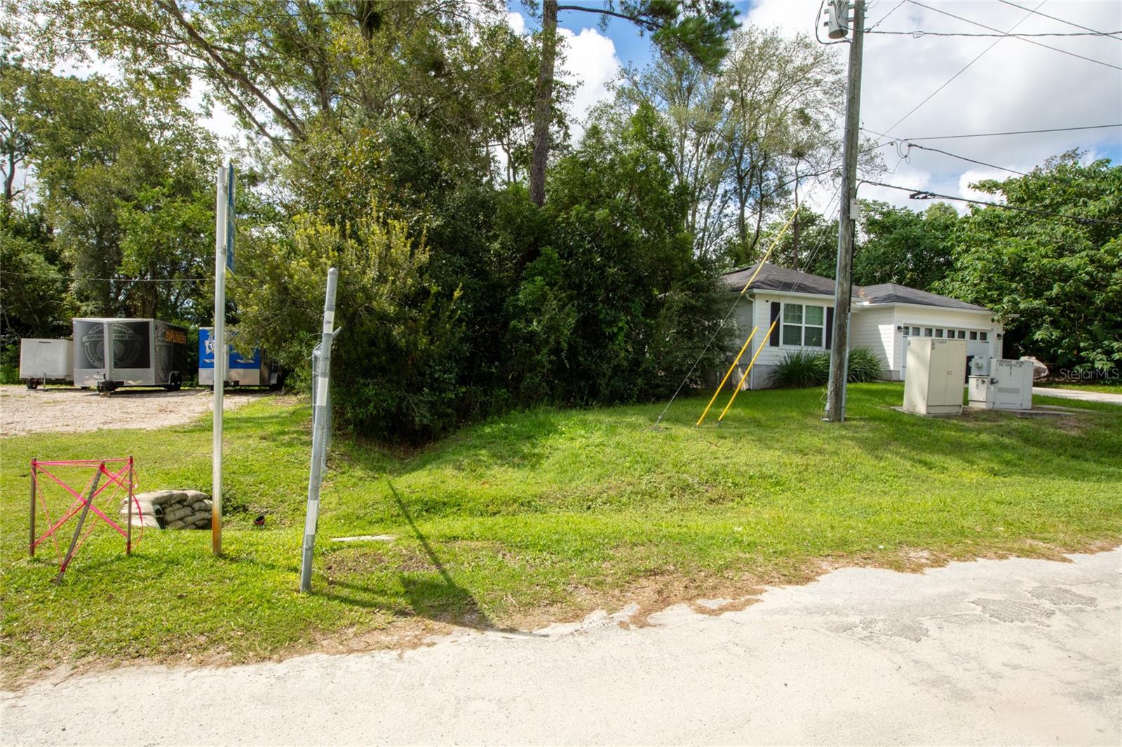 Woodside Dr Property Photo 10