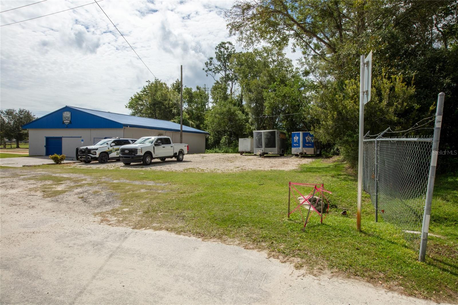 Woodside Dr Property Photo 11