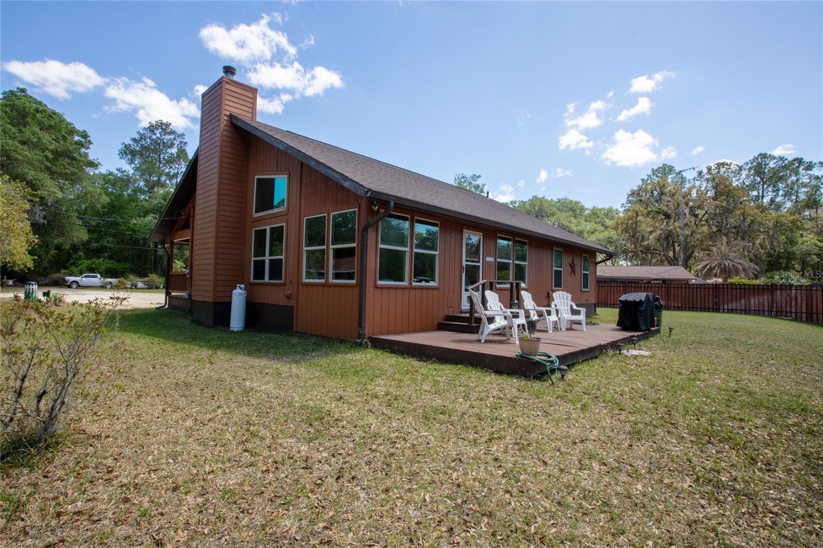 5930 Island Rd Property Photo 9