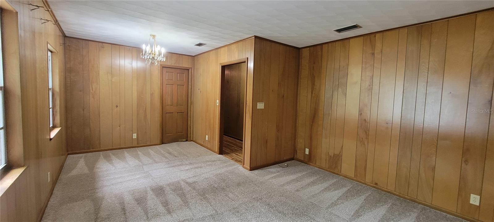 141 Se 59th St Property Photo 10