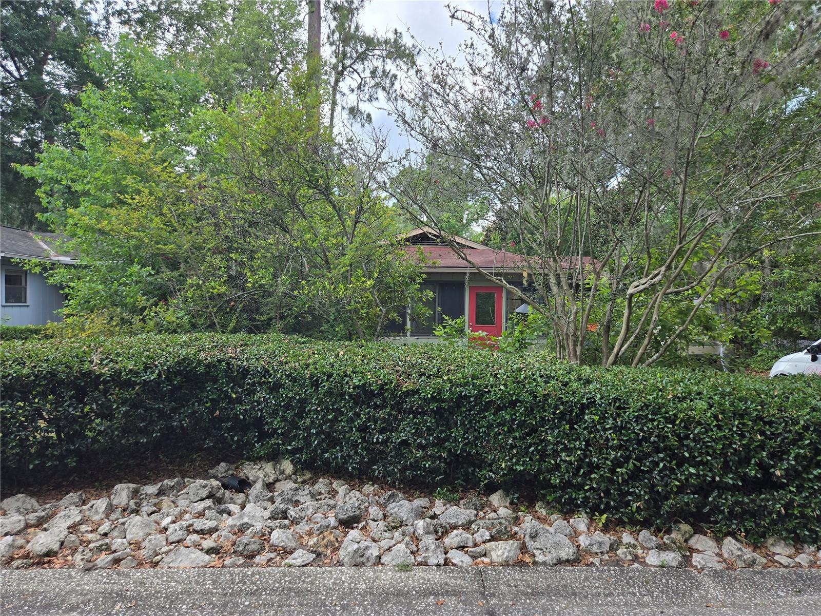 8770 Nw 37th Cir Property Photo 2