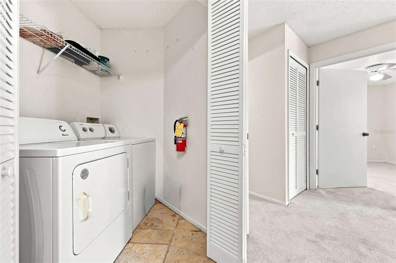 3705 Sw 27th St #1012 Property Photo 11