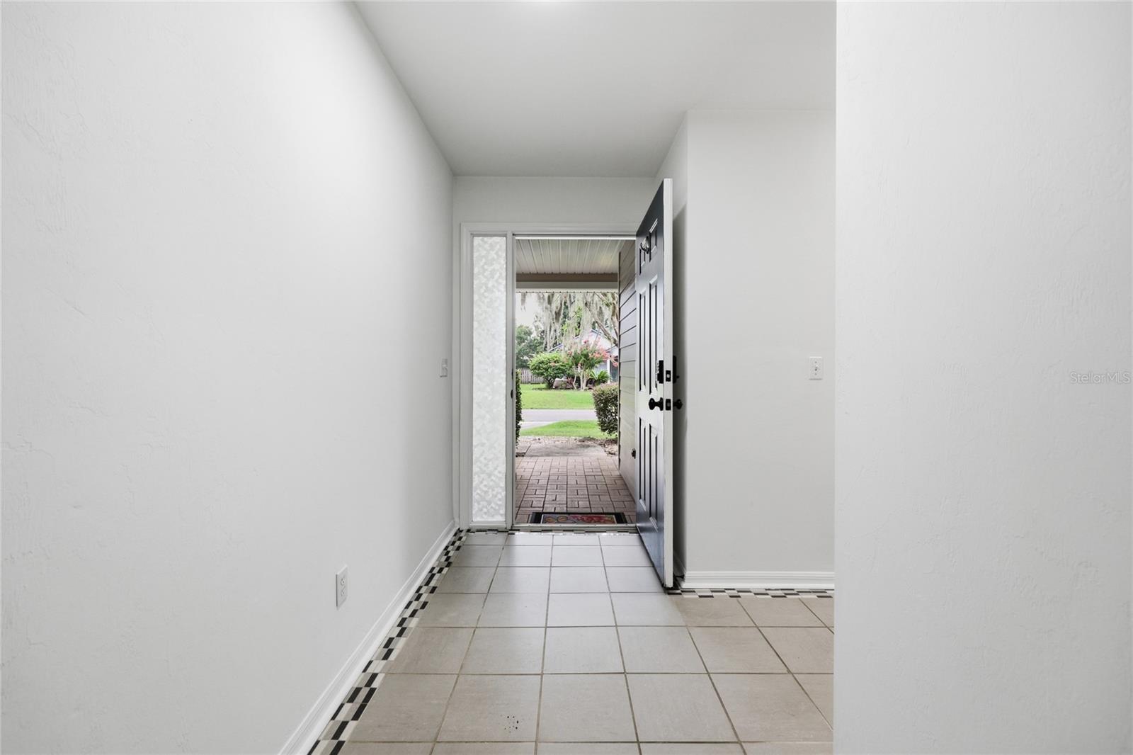 7106 Nw 121st Ave Property Photo 5