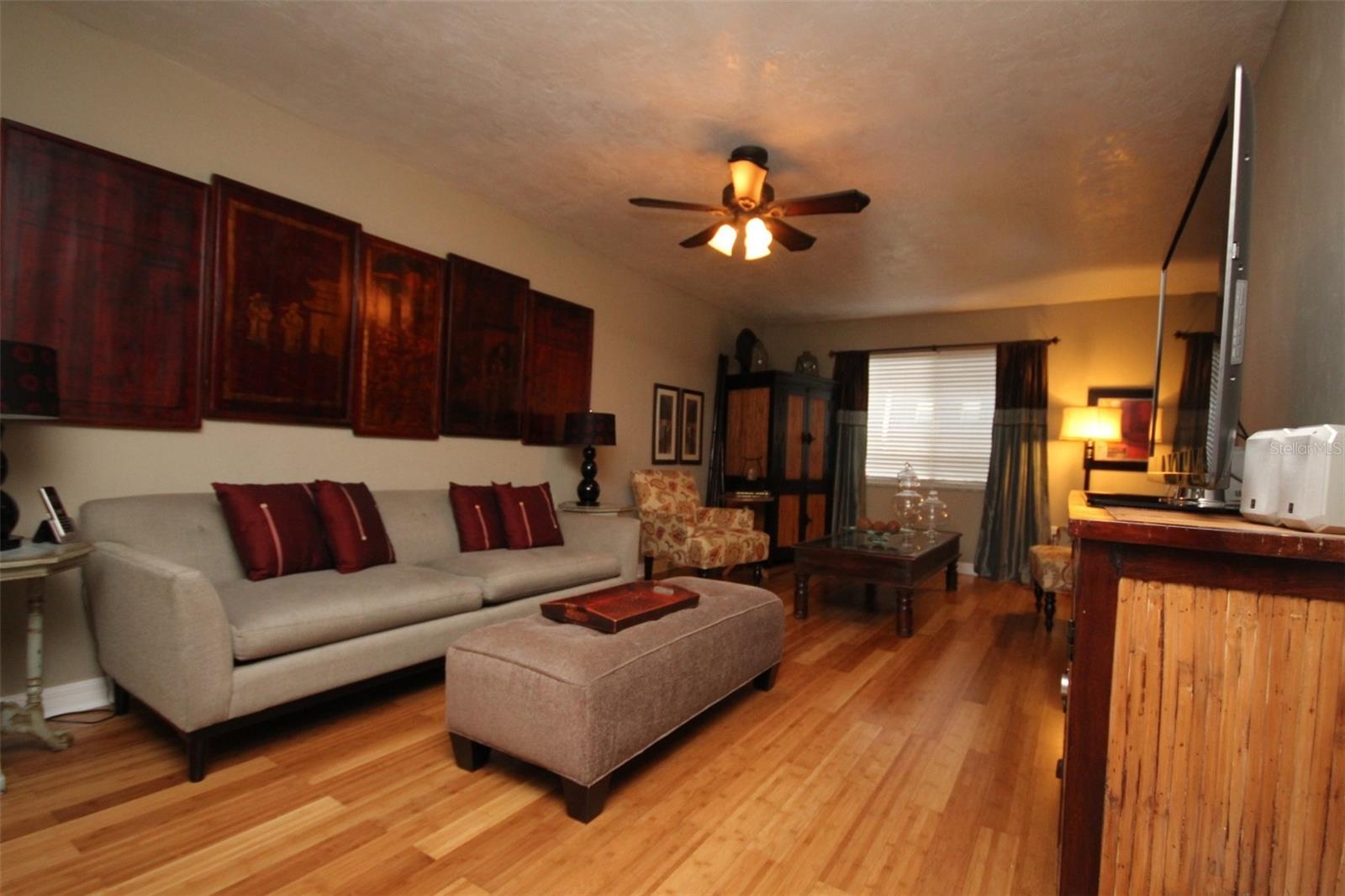 501 Sw 75th St #b-12 Property Photo 2