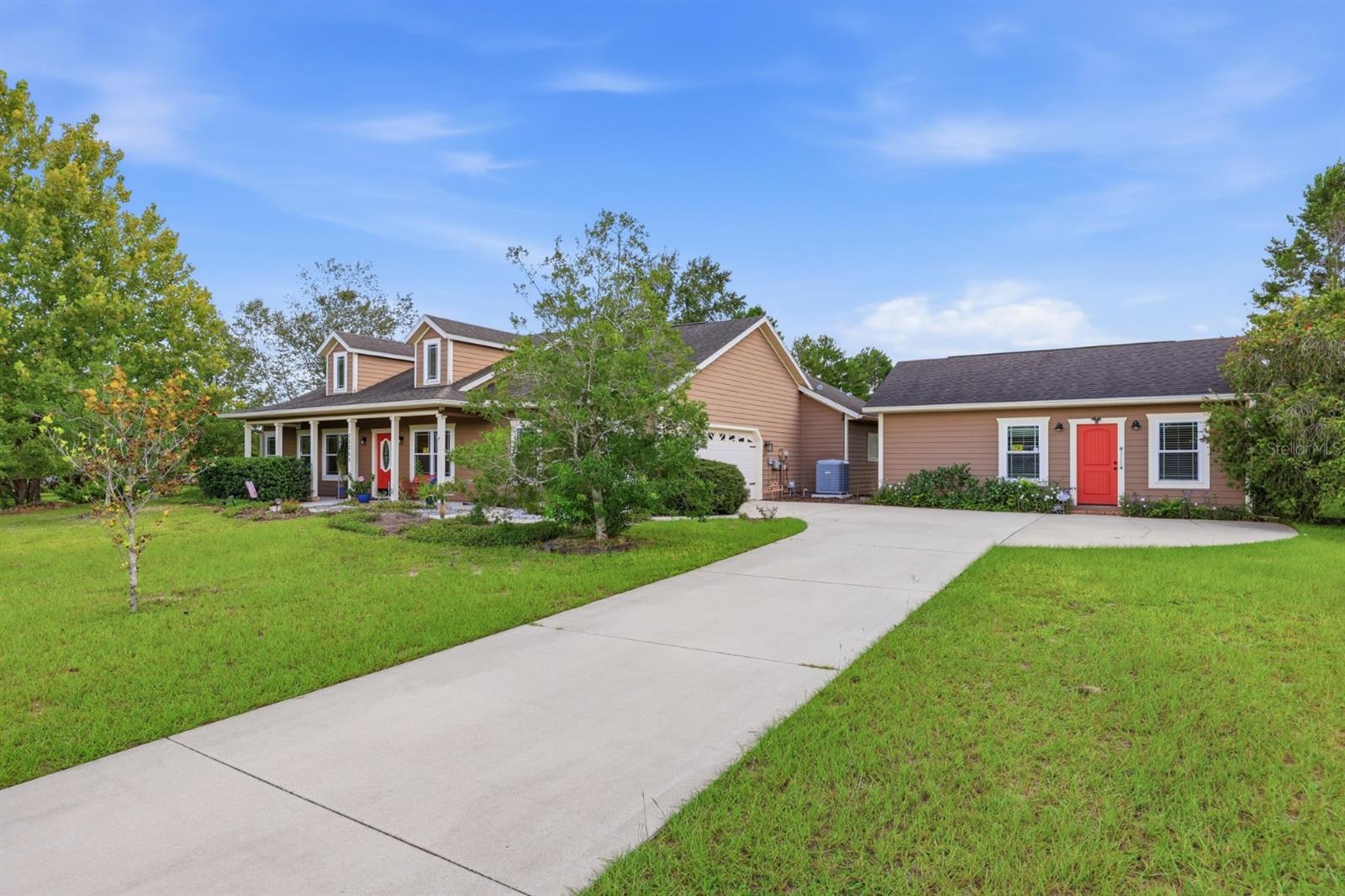 25263 Nw 140th Ln Property Photo 11