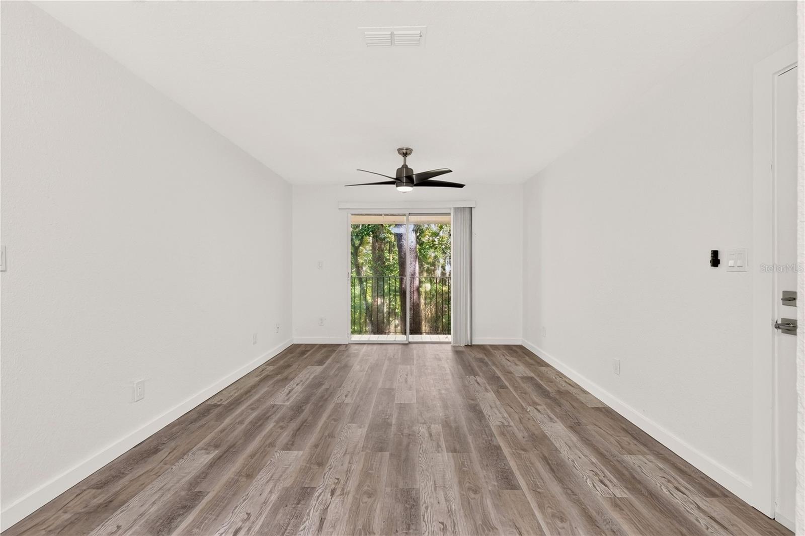 1015 Sw 9th St #c24 Property Photo 4