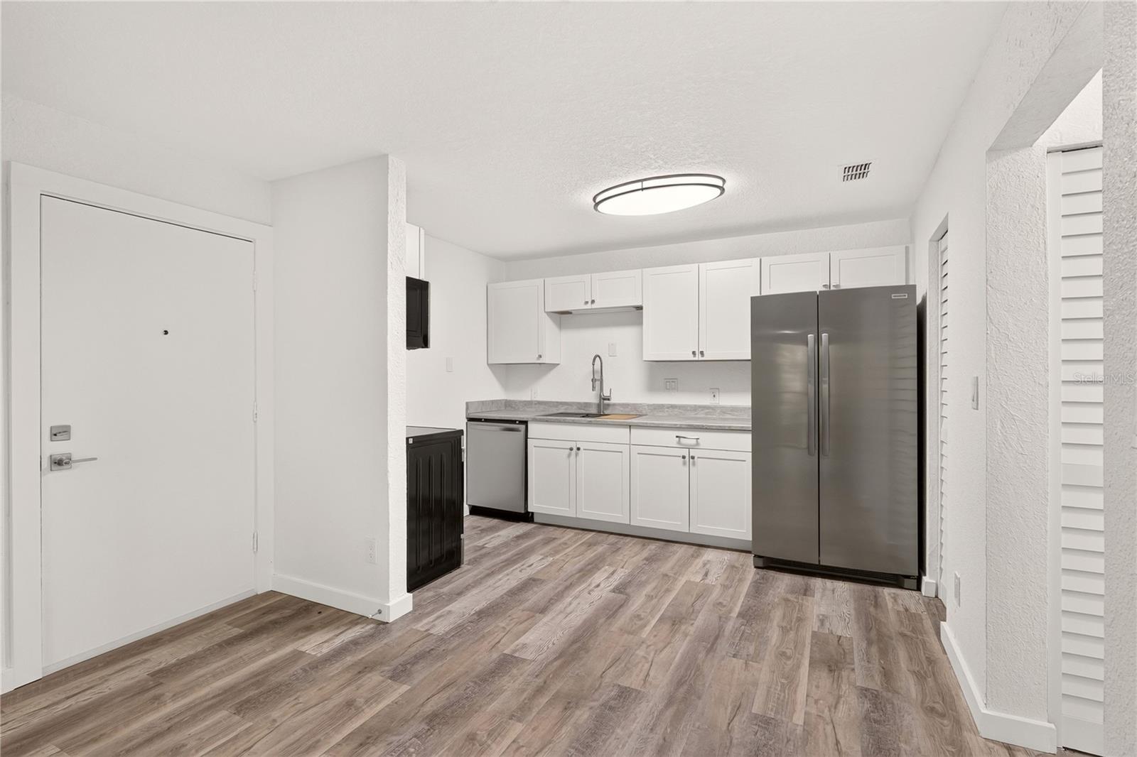 1015 Sw 9th St #c24 Property Photo 7