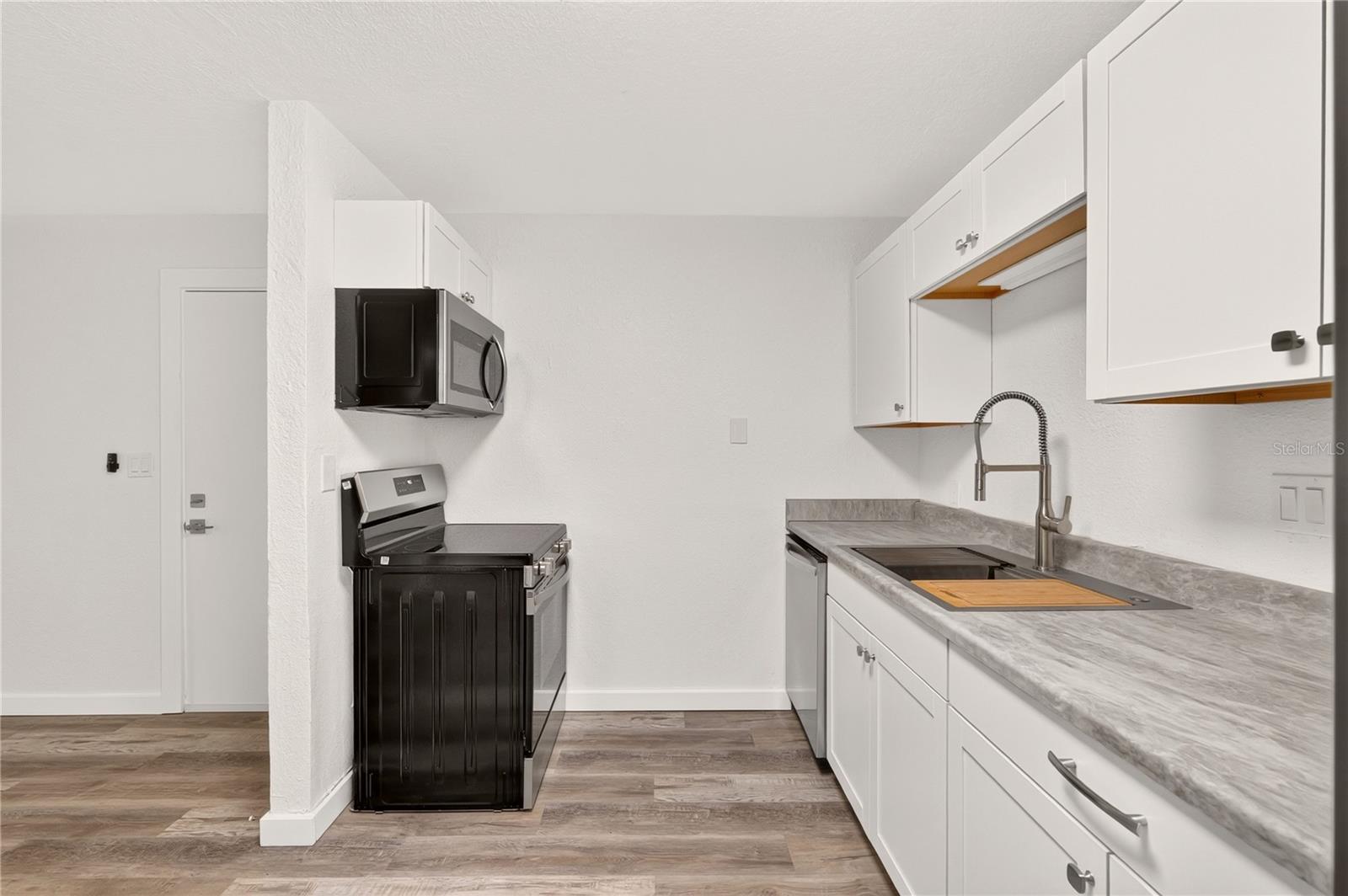 1015 Sw 9th St #c24 Property Photo 11