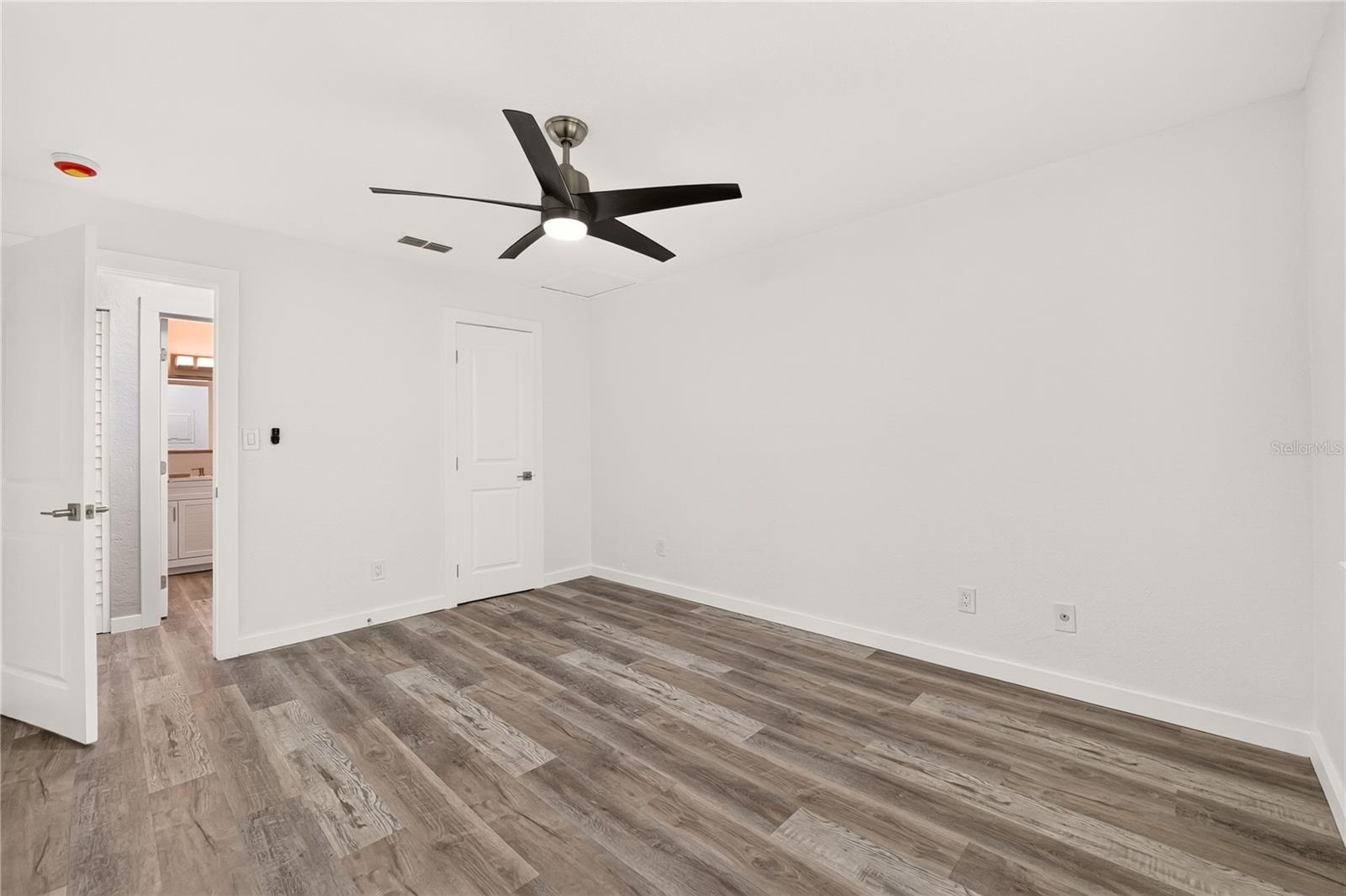 1015 Sw 9th St #c24 Property Photo 22
