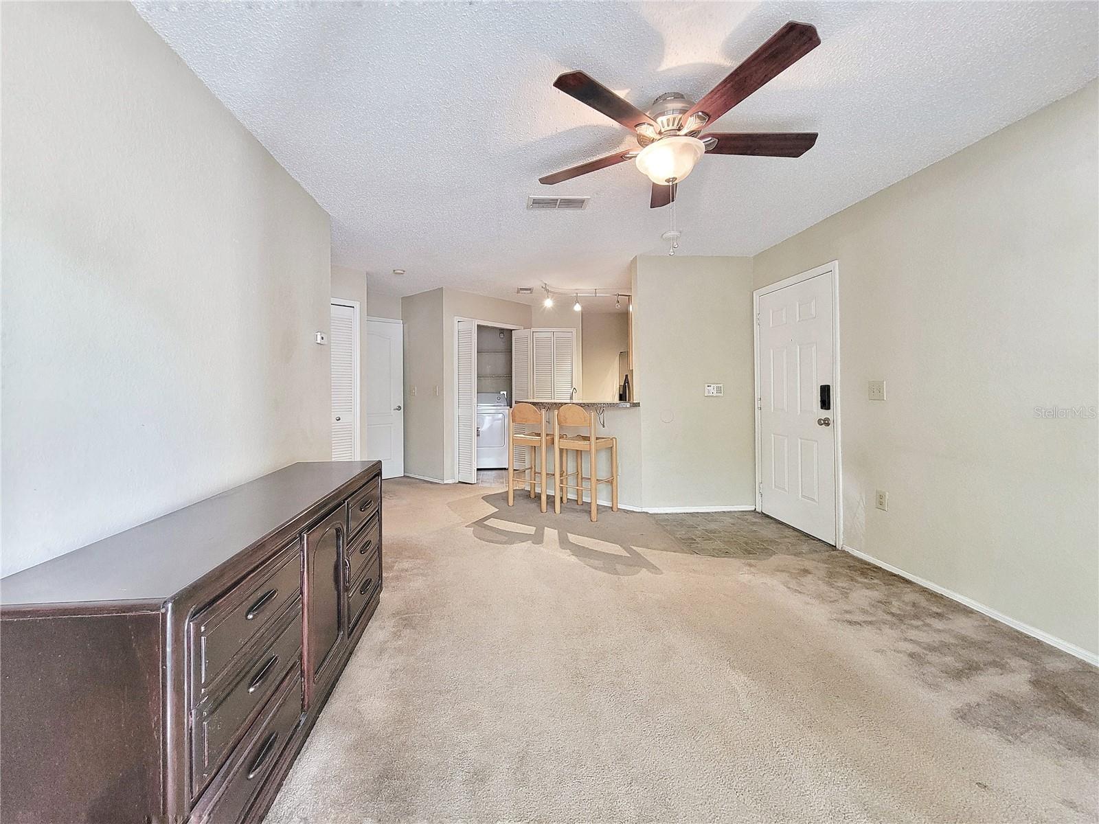 3705 Sw 27th St #811 Property Photo 4