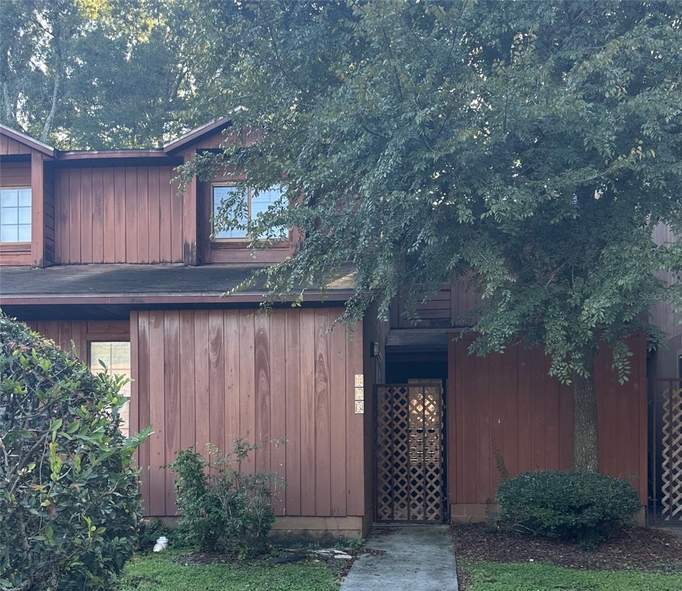 823 Sw 58th Ter Property Photo 1