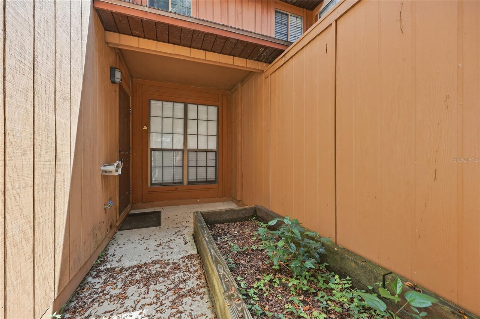 823 Sw 58th Ter Property Photo 4
