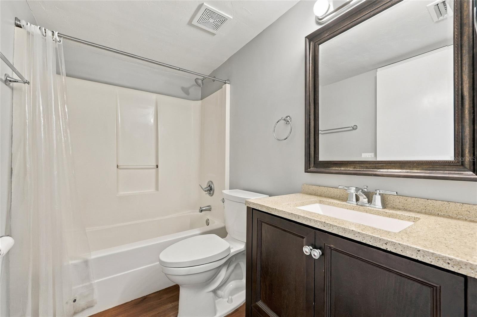 823 Sw 58th Ter Property Photo 14