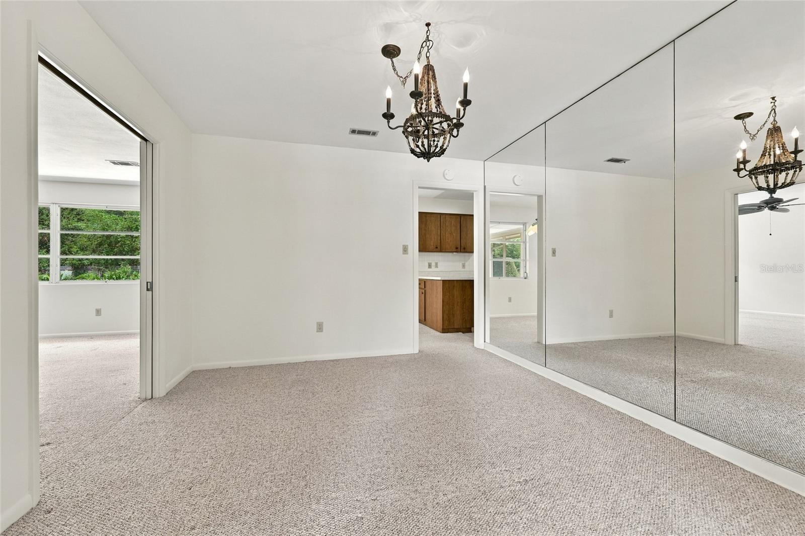 2280 Nw 21st Pl Property Photo 6