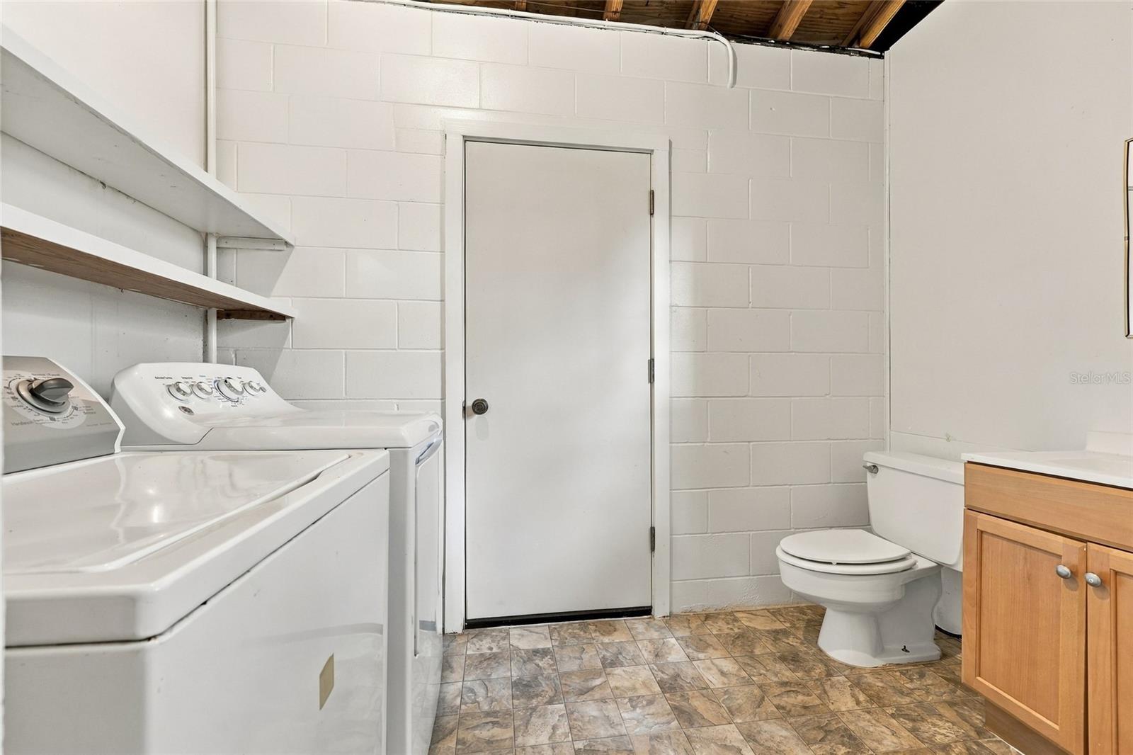 2280 Nw 21st Pl Property Photo 33