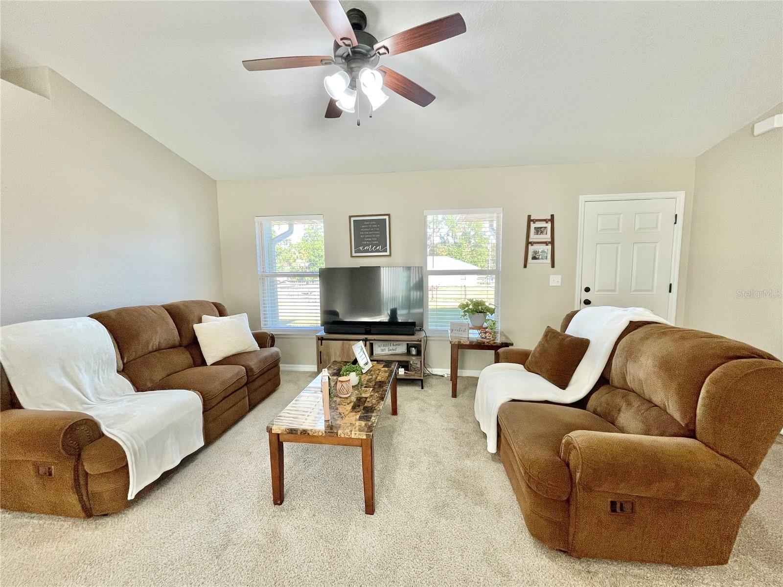 121 Nw 5th Pl Property Photo 5