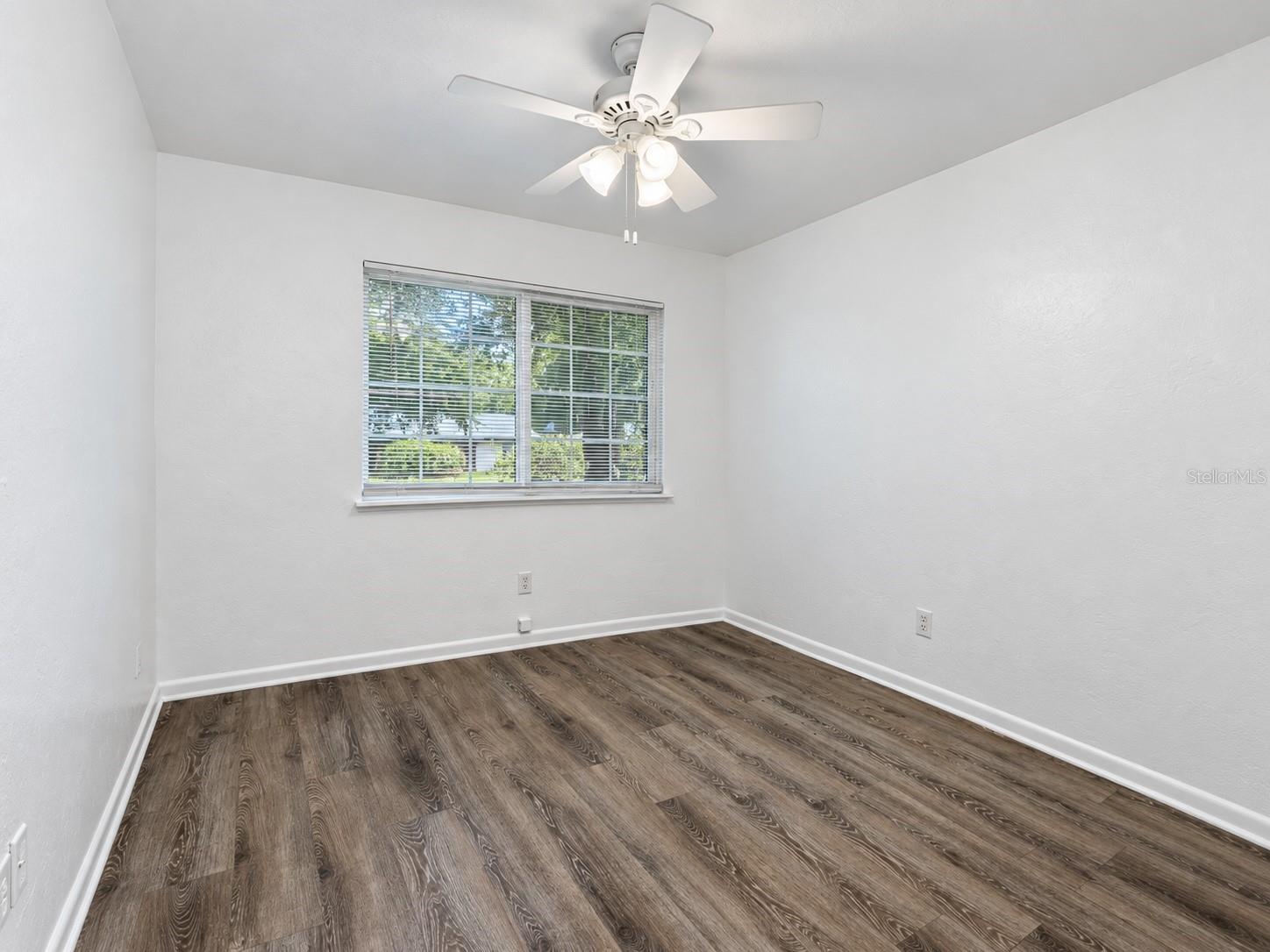 6207 Sw 11th Pl #b Property Photo 11